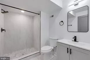 2061 N 8th St, Philadelphia, PA 19122 - Photo 15