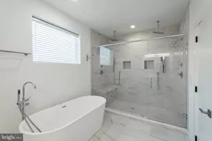 601 McClellan St, Philadelphia, PA 19148 - Photo 29