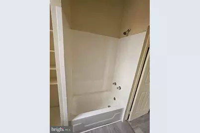 2526 N 5th Street #3RD FL, Philadelphia, PA 19133 - Photo 11