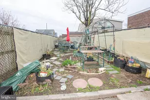 2744 Pratt St, Philadelphia, PA 19137 - Photo 31