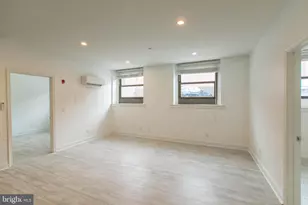 427 Monroe St, Philadelphia, PA 19146 - Photo 3