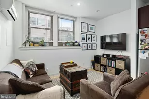 427 Monroe St, Philadelphia, PA 19146 - Photo 3