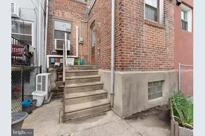 2833 S 12th Street, Philadelphia, PA 19148 - Photo 21