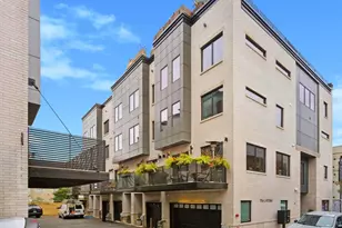 706 Latona St, Philadelphia, PA 19147 - Photo 3