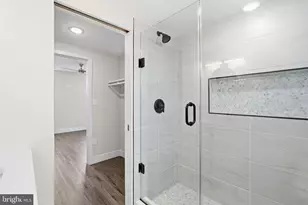 2453 Turner St, Philadelphia, PA 19121 - Photo 9