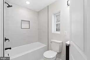 2453 Turner St, Philadelphia, PA 19121 - Photo 17