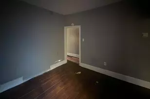 1638 W Victoria St, Philadelphia, PA 19140 - Photo 9