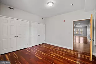 426 S 44th St, Philadelphia, PA 19104 - Photo 17