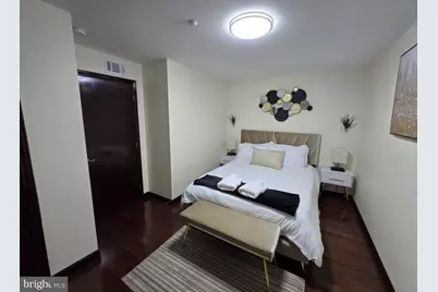 230 Market Street #4, Philadelphia, PA 19106 - Photo 9