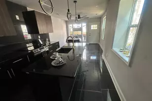 2005 N Lawrence St, Philadelphia, PA 19122 - Photo 5