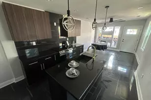 2005 N Lawrence St, Philadelphia, PA 19122 - Photo 5