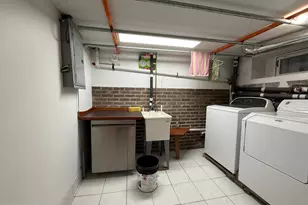 2911 W Sedgley Ave, Philadelphia, PA 19121 - Photo 11