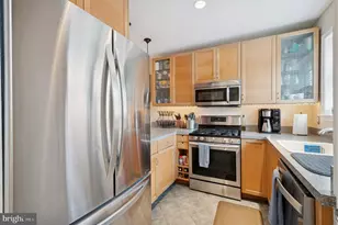 2122 Pemberton St, Philadelphia, PA 19146 - Photo 5