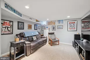 2122 Pemberton St, Philadelphia, PA 19146 - Photo 13