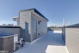 2061 N 8th St, Philadelphia, PA 19122 - Photo 9