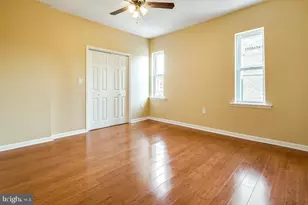 2501 Carpenter St, Philadelphia, PA 19146 - Photo 15