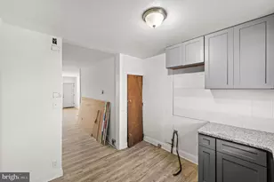 1433 S 47th St, Philadelphia, PA 19143 - Photo 9