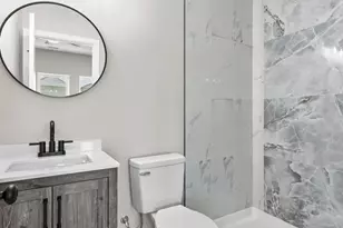 5719 Hazel Ave, Philadelphia, PA 19143 - Photo 11