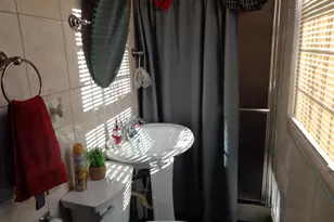 728 W Erie Ave, Philadelphia, PA 19140 - Photo 9