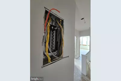 729 W Rockland Street, Philadelphia, PA 19120 - Photo 7