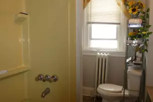 5763 N Woodstock St, Philadelphia, PA 19138 - Photo 13