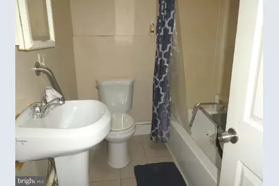 956 E Price Street, Philadelphia, PA 19138 - Photo 13