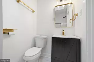 8613 Thouron Ave, Philadelphia, PA 19150 - Photo 23