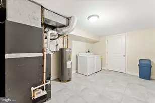 1241 S 22nd St, Philadelphia, PA 19146 - Photo 23