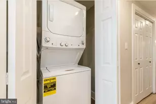 2825 W Girard Ave, Philadelphia, PA 19130 - Photo 11