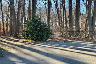 2034 Bergen St, Philadelphia, PA 19152 - Photo 3