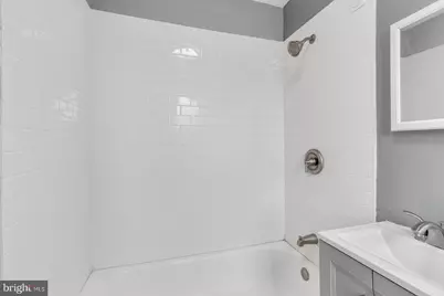 707 W Girard Avenue #3R, Philadelphia, PA 19123 - Photo 15