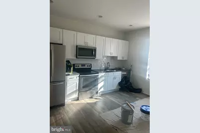 501-03 W Girard Avenue #2R, Philadelphia, PA 19123 - Photo 1