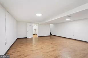 8855 Winchester Ave, Philadelphia, PA 19115 - Photo 27