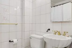 8855 Winchester Ave, Philadelphia, PA 19115 - Photo 23