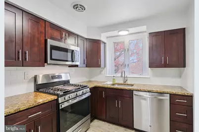 8855 Winchester Avenue, Philadelphia, PA 19115 - Photo 11