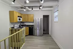 1009 W Susquehanna Ave, Philadelphia, PA 19122 - Photo 3