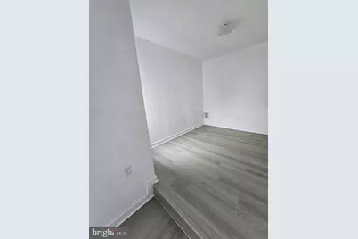 1009 W Susquehanna Avenue, Philadelphia, PA 19122 - Photo 19