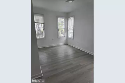 1009 W Susquehanna Avenue, Philadelphia, PA 19122 - Photo 21