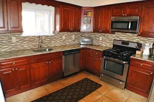 2533 S Rosewood St, Philadelphia, PA 19145 - Photo 7