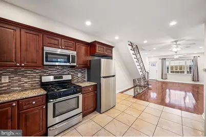 2533 S Rosewood Street, Philadelphia, PA 19145 - Photo 9