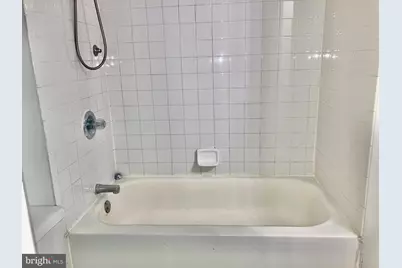 5258 Hazel Avenue, Philadelphia, PA 19143 - Photo 11