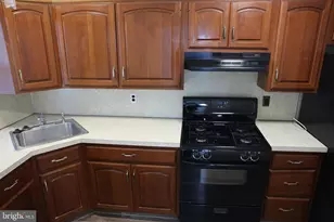 8423 Cedarbrook Ave, Philadelphia, PA 19150 - Photo 9