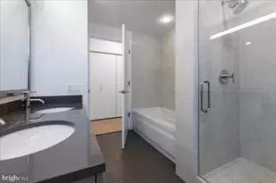 2101 Market St, Philadelphia, PA 19103 - Photo 11