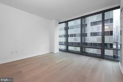 2101 Market Street #2206, Philadelphia, PA 19103 - Photo 9