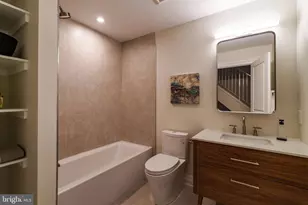 516 S 21st St, Philadelphia, PA 19146 - Photo 21