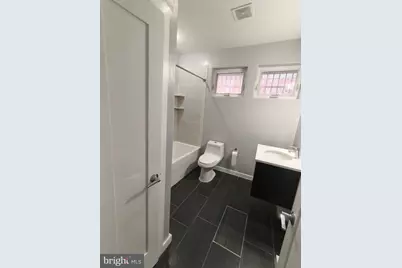 1105 Mount Vernon Street #1, Philadelphia, PA 19123 - Photo 17