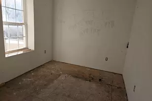 2020 E Huntingdon St, Philadelphia, PA 19125 - Photo 9