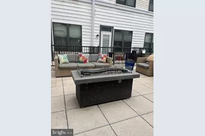 401 Race Street #D, Philadelphia, PA 19106 - Photo 21