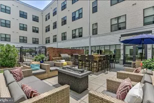 401 Race St, Philadelphia, PA 19106 - Photo 25