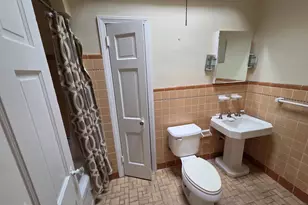 1633 Conlyn St, Philadelphia, PA 19141 - Photo 17